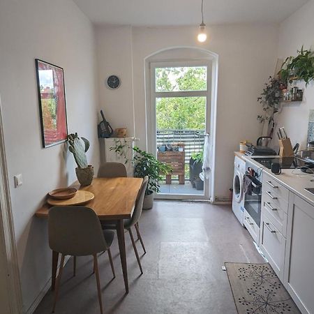 Cosy Flat In Berlin'S Trendy Area Apartment Екстериор снимка